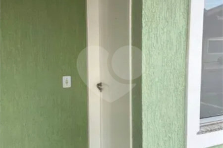 CASA EM CONDOMINIO 84M², 3 DORMITORIOS, 1 BANHEIRO, 2 VAGAS - BAIRRO CIDADE SALVADOR - JACAREÍ/SP.