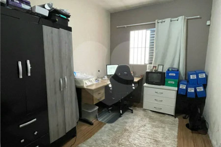 Casa á venda - 3 quartos - 162m² - Vila Brasileira - Mogi das Cruzes/SP