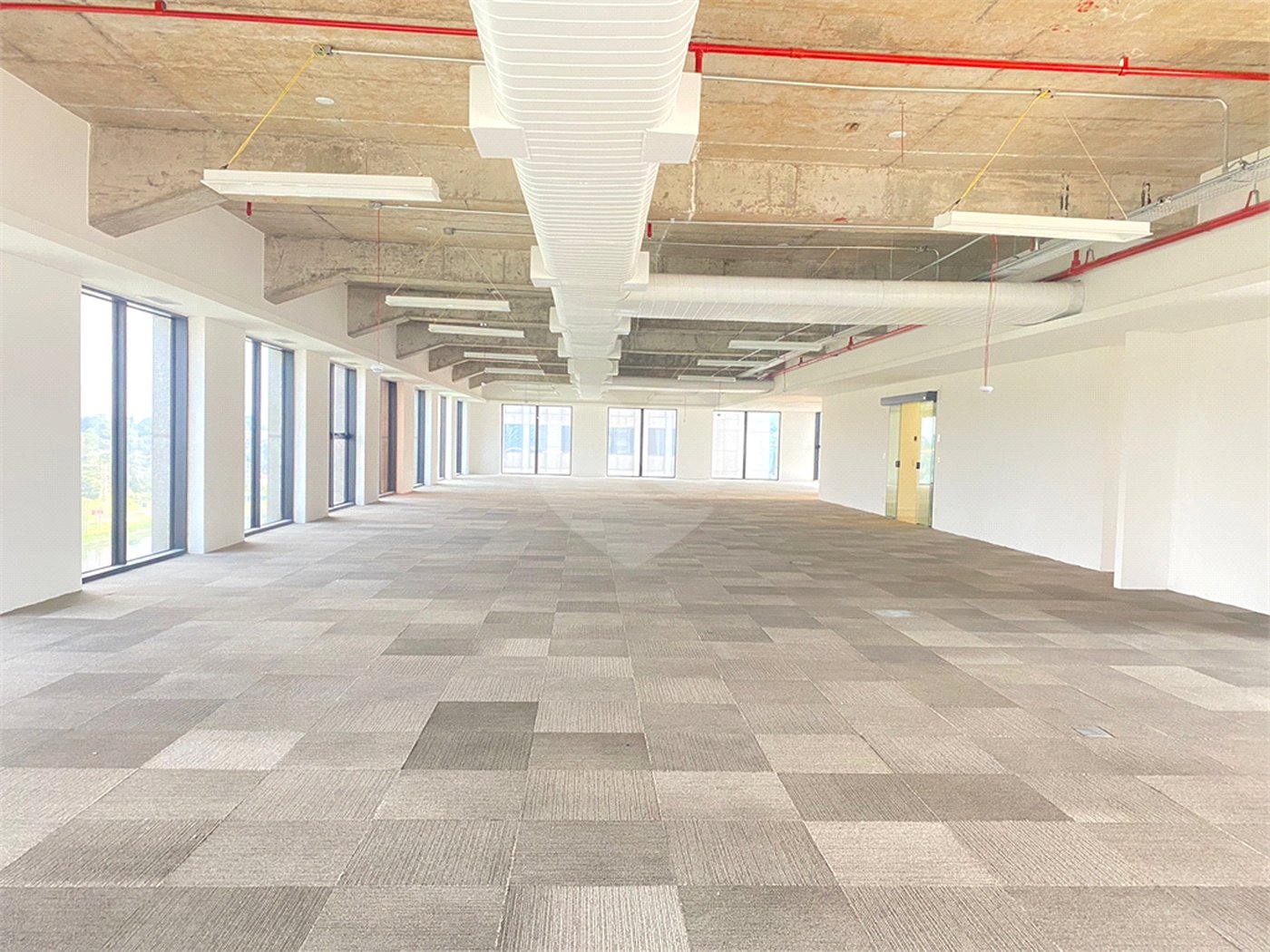 Conjunto Comercial 509,6 m² para locação no Condomínio Nações Unidas - São Paulo