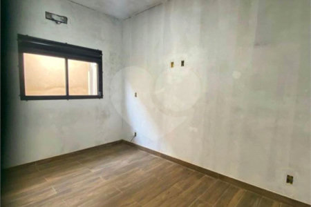 Casa Térrea à venda com 3 quartos, sendo 1 suíte, em Vila Cidade Industrial (vila Xavier), Araraquara, SP