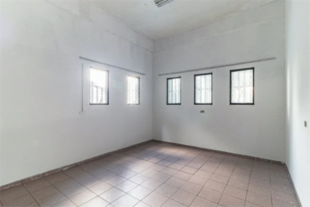 Prédio comercial à venda na Rua Coronel Camisão, 3593 m2 área útil, 1137m2 terreno, 33 salas, 10 vagas