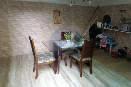 Casa à venda com 3 quartos, sendo 1 suíte, em Butantã, São Paulo - SP