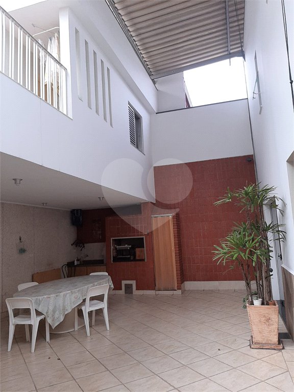 Sobrado Espetacular à Venda no bairro da Saúde