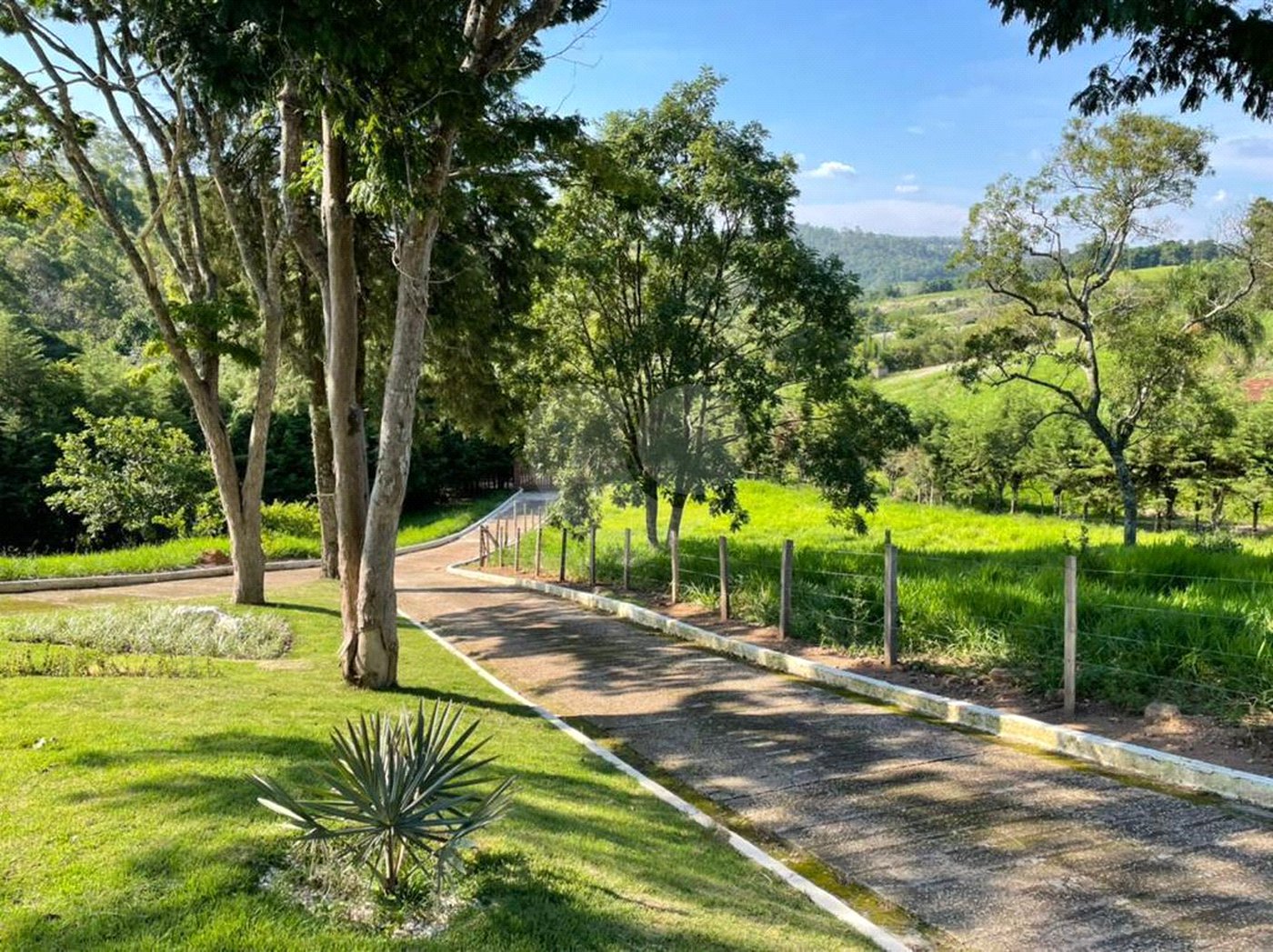 Sítio a venda em Atibaia
