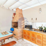 Casa para alugar com 3 quartos, sendo 1 suíte, em Jardim Monte Kemel, São Paulo - SP