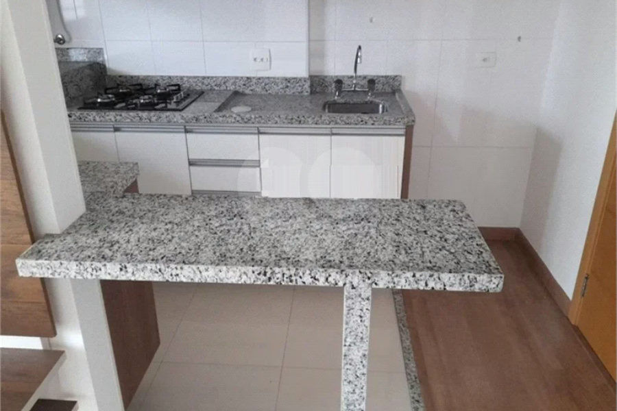 APARTAMENTO DE 44,5 M² COM 01 DORMITÓRIO E COZINHA COM ARMÁRIOS, VARANDA GOURMET E VAGA PARA LOCAÇÃO EM SANTANA
