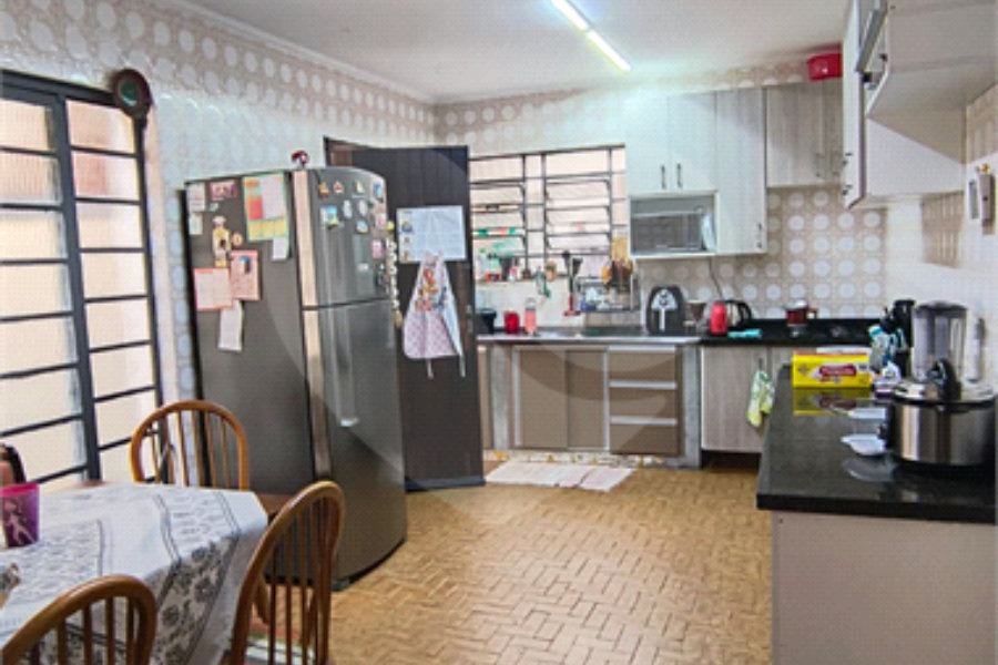 Sobrado à venda com 3 quartos em Tremembé, São Paulo, SP