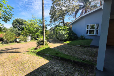 Casa mobiliada para locação no Condomínio Recanto Tranquilo (Palavra de Vida) – Atibaia/SP