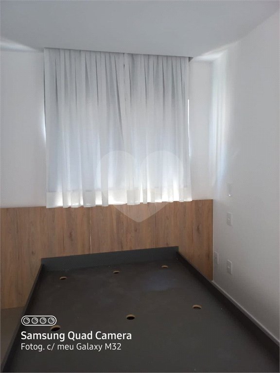 Apartamento mobiliado para locação em Moema.