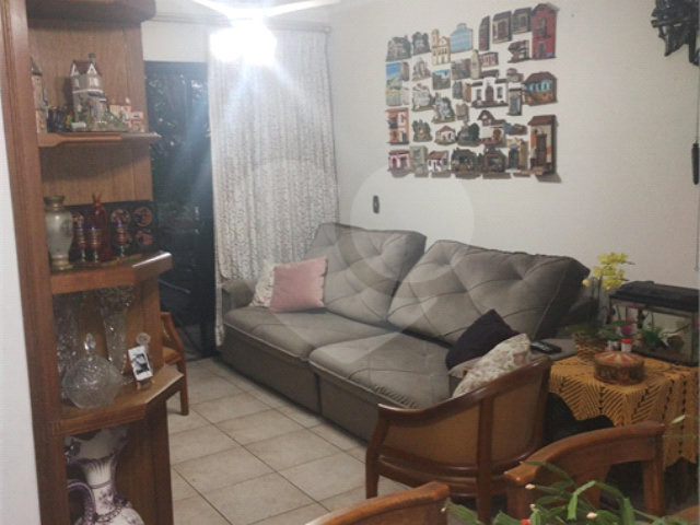 Apartamento à venda com 4 quartos, sendo 1 suíte,  em Perdizes, São Paulo, SP