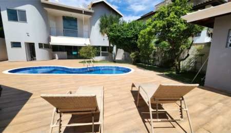 Casa à venda ou para alugar com 3 quartos, sendo 1 suíte,  no condomínio Villagio Capriccio, Louveira - SP
