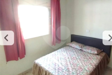 Casa térrea para venda no bairro Vila Carmem