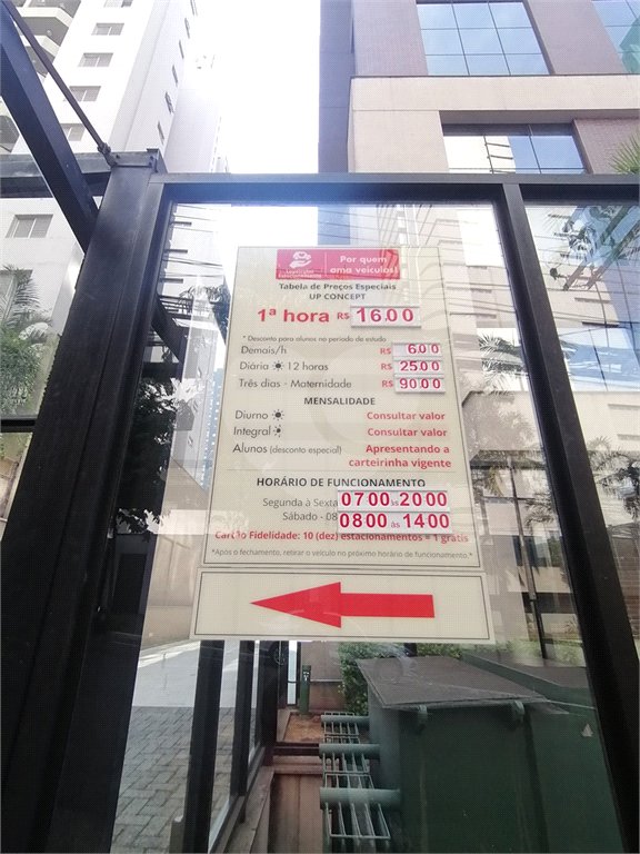 SALA COMERCIAL TOP, VENDA OU LOCAÇÃO, METRÔ VERGUEIRO COM 28,76m2