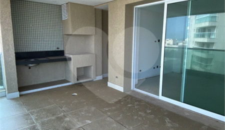 Apartamento à venda com 3 suítes em Jardim Virgínia, Guarujá, SP
