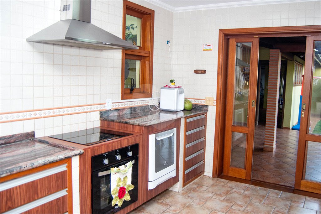 CASA ALTO PADRÃO - BAIRRO NOBRE