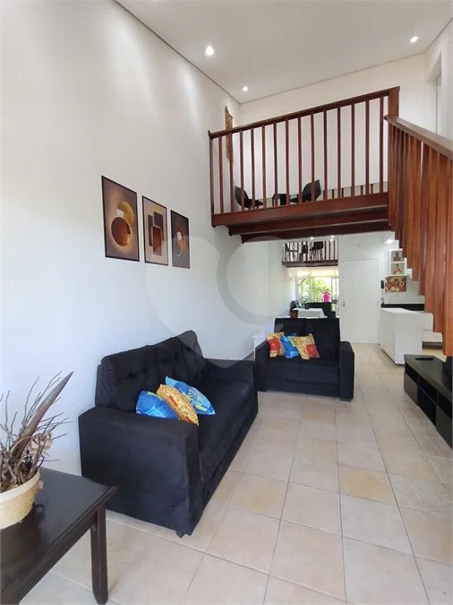 Apartamento Duplex bem localizado com 3 Quartos à venda, 120m² - Enseada, Guarujá - SP