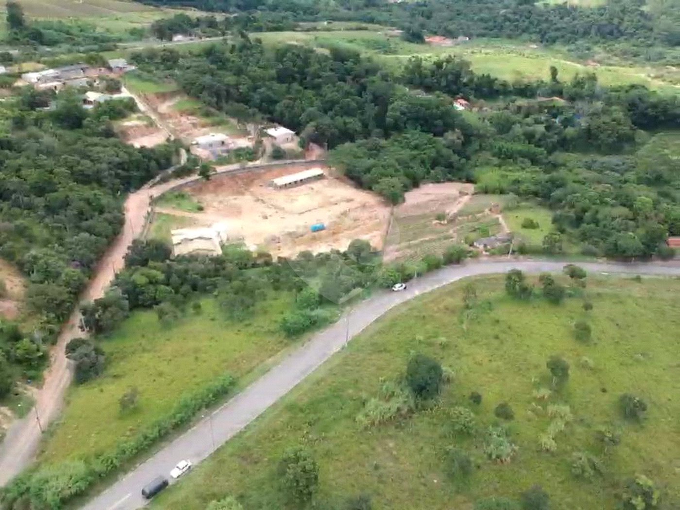 Terreno à venda no condomínio Arataba, Louveira - SP