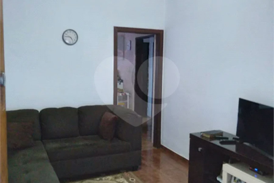 CASA IAA COM 260M DE TERRRENO