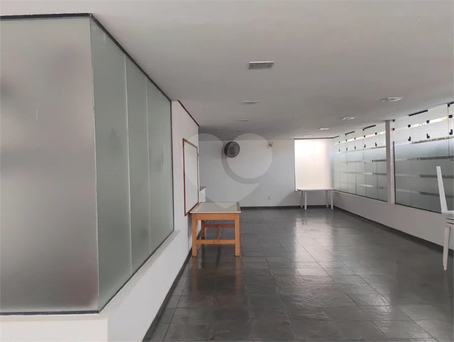 Apartamento 2 dormitórios no Jardim Prudência.