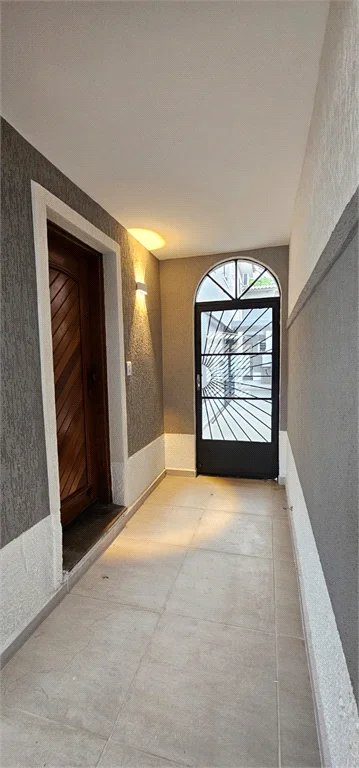 Sobrado à venda com 3 quartos, sendo 2 suítes, em Ferreira, São Paulo, SP