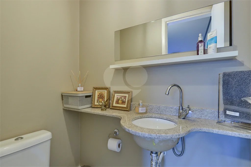 Apartamento Duplex com 3 quartos á venda em Alto da Boa Vista, São Paulo - SP