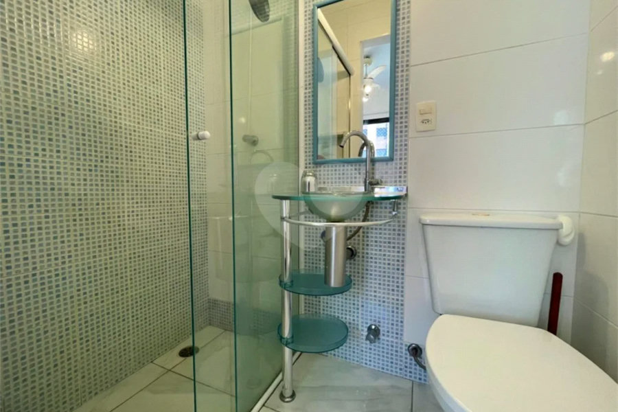 Apartamento à venda com 2 quartos, sendo 1 suíte,  em Riviera de São Lourenço, Bertioga, SP