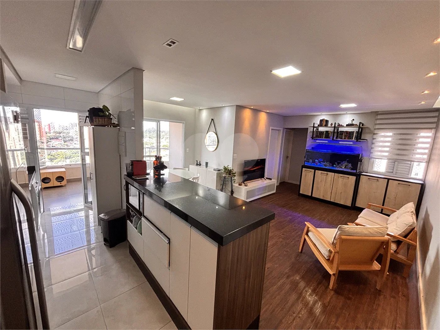 Apartamento com 77m² , 2 dormitórios , sendo 1 suíte , 2 vagas de garagem , a venda no bairro Rudge Ramos.