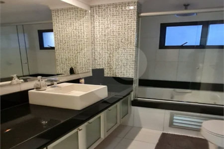 Apartamento à venda na Vila Carrão, 3 quartos (2 suítes)