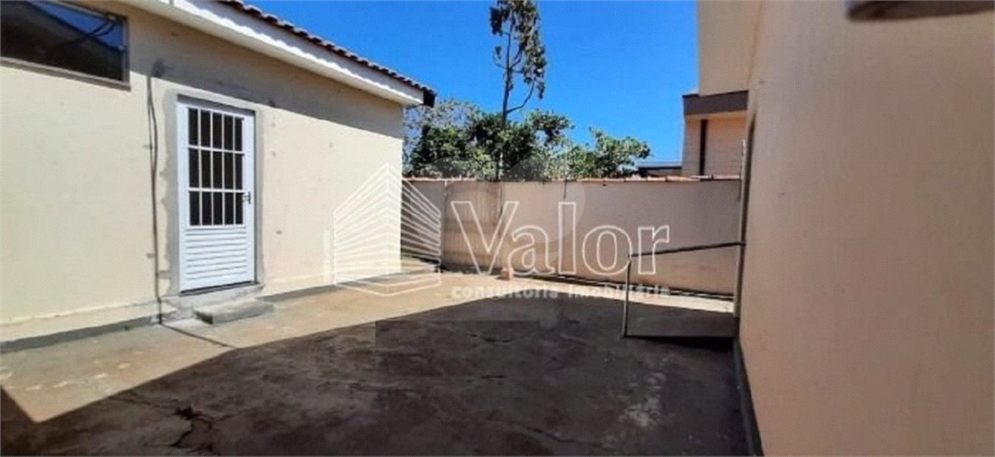 Casa térrea para venda na Vila Carmem .