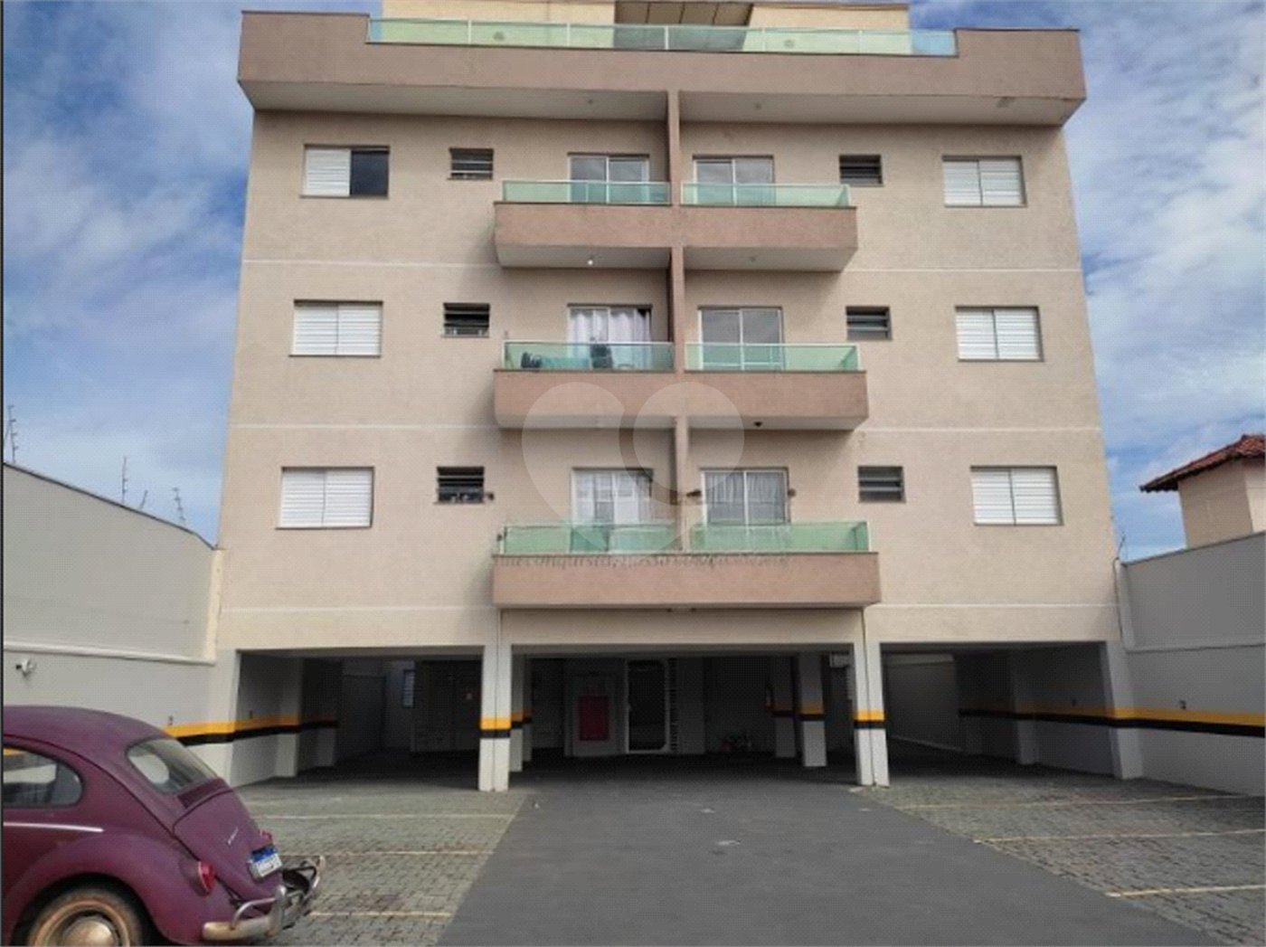 Apartamento no Condomínio Vila Urbana.