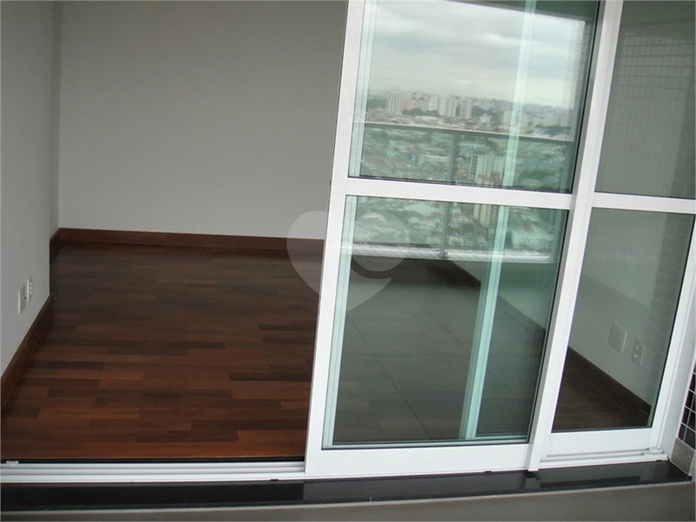 Apartamento no Jardim Anália Franco