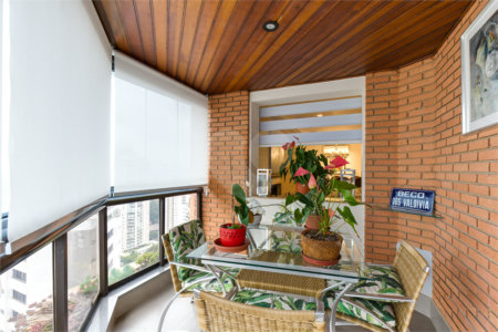 Apartamento à venda com 3 quartos, sendo 2 suítes, em Campo Belo, São Paulo, SP