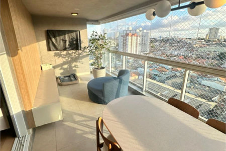 Apartamento à venda no bairro Vila Regente Feijó com 165 m² de área útil construída, com 3 dormitórios, sendo 3 suítes,Mobiliado com 3 Suítes 3 Vagas no Araribá Home Resort