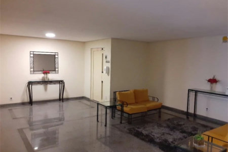 Apartamento à venda com 3 quartos, sendo 1 suíte,  em Morumbi, São Paulo, SP
