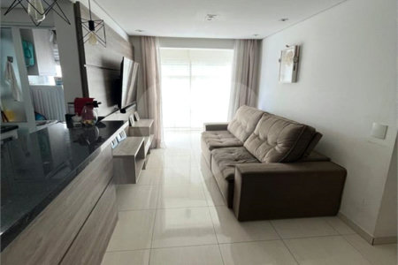 Apartamento à venda com 3 quartos, sendo 1 suíte, em Mooca, São Paulo, SP