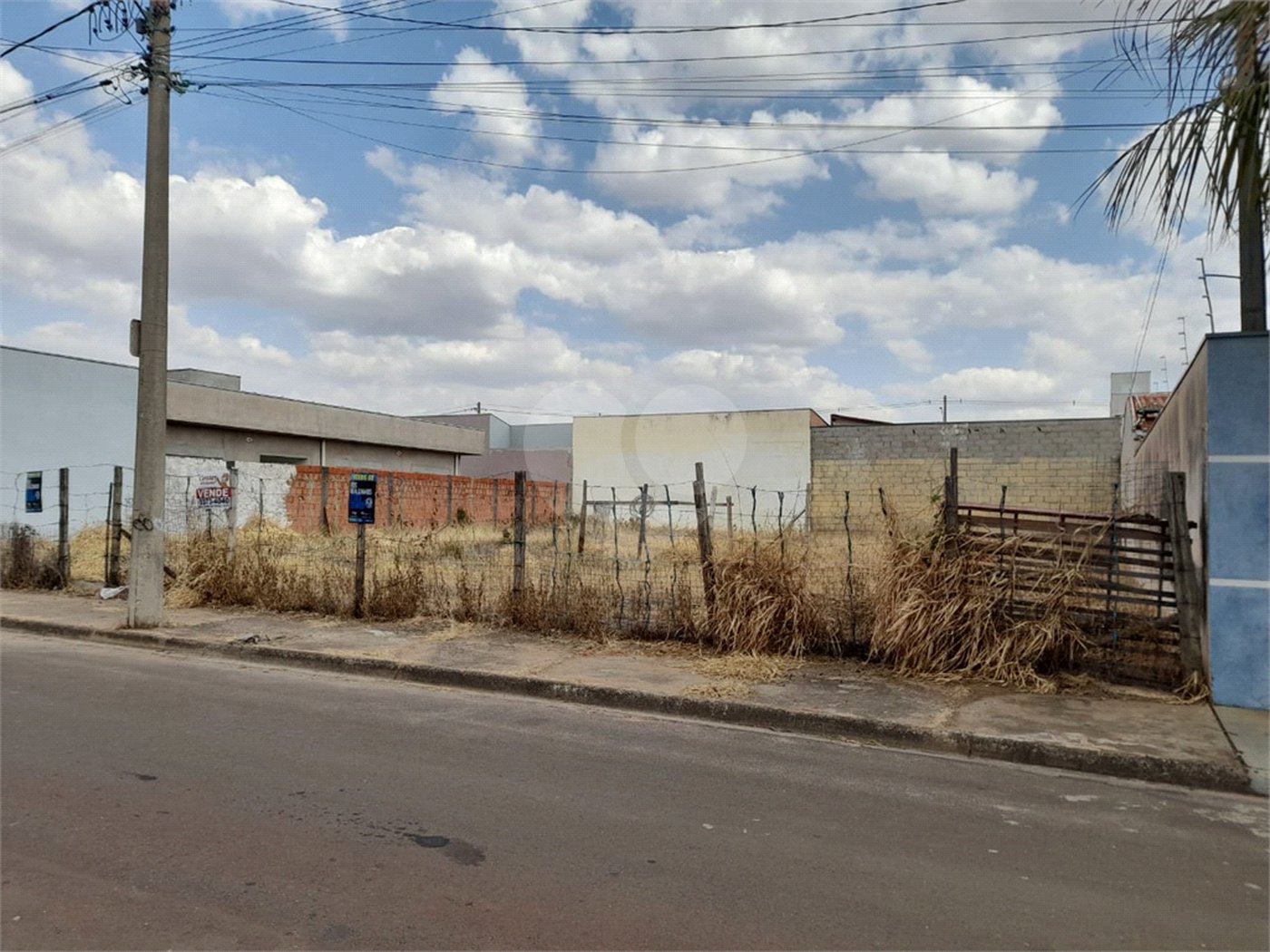 Terreno à Venda no Jardim Embaré - São Carlos