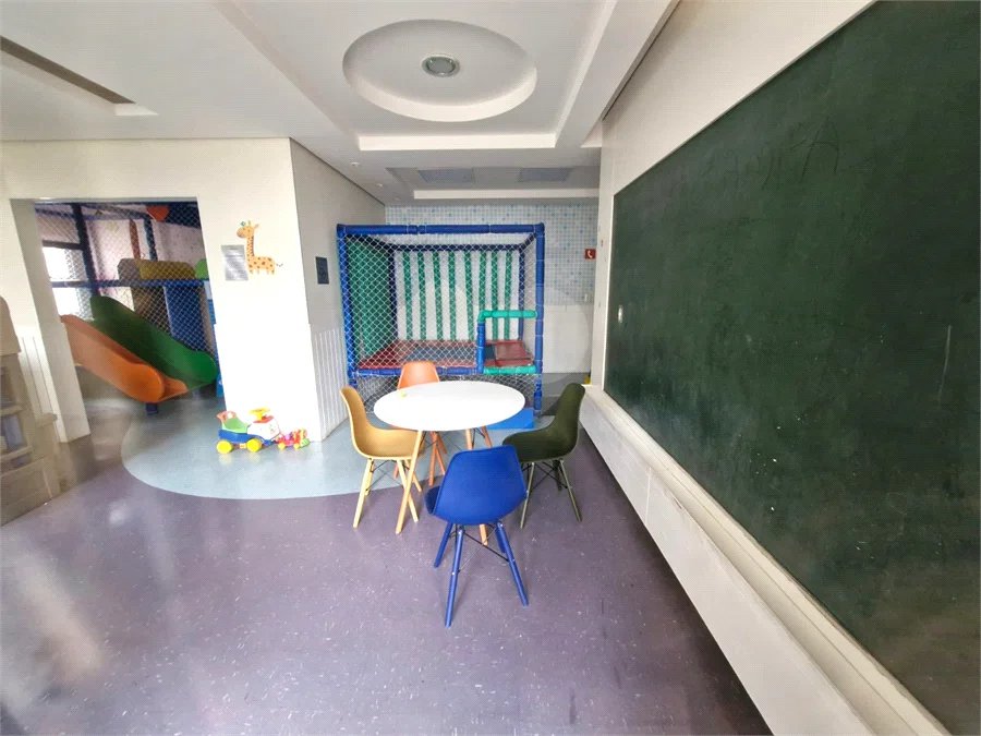 Apartamento a venda com 2 quartos no Jardim Marajoara