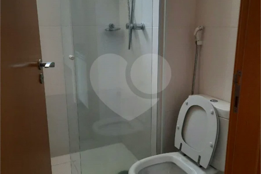 APARTAMENTO DE 44,0 M² COM 01 DORMITÓRIO E COZINHA COM ARMÁRIOS, VARANDA GOURMET E VAGA PARA LOCAÇÃO EM SANTANA