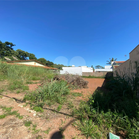 Terreno à venda no Residencial Samambaia com 250m²