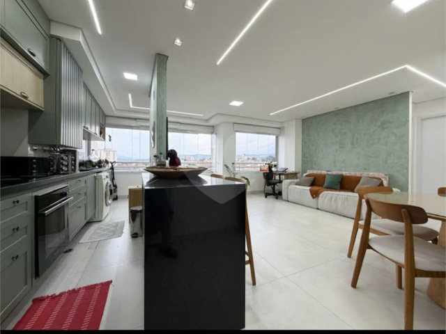 Apartamento à venda com 2 quartos, sendo 1 suíte,  em Freguesia do Ó, São Paulo, SP