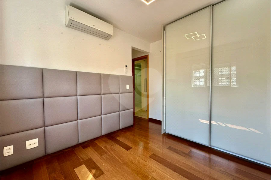 Apartamento para Locação na Vila Olímpia | 126 m² | 3 Suítes | 3 Vagas