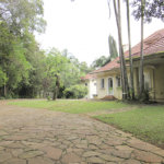 Casa à venda com 4 quartos, sendo 2 suítes,  no condomínio Chácara Flora, São Paulo - SP