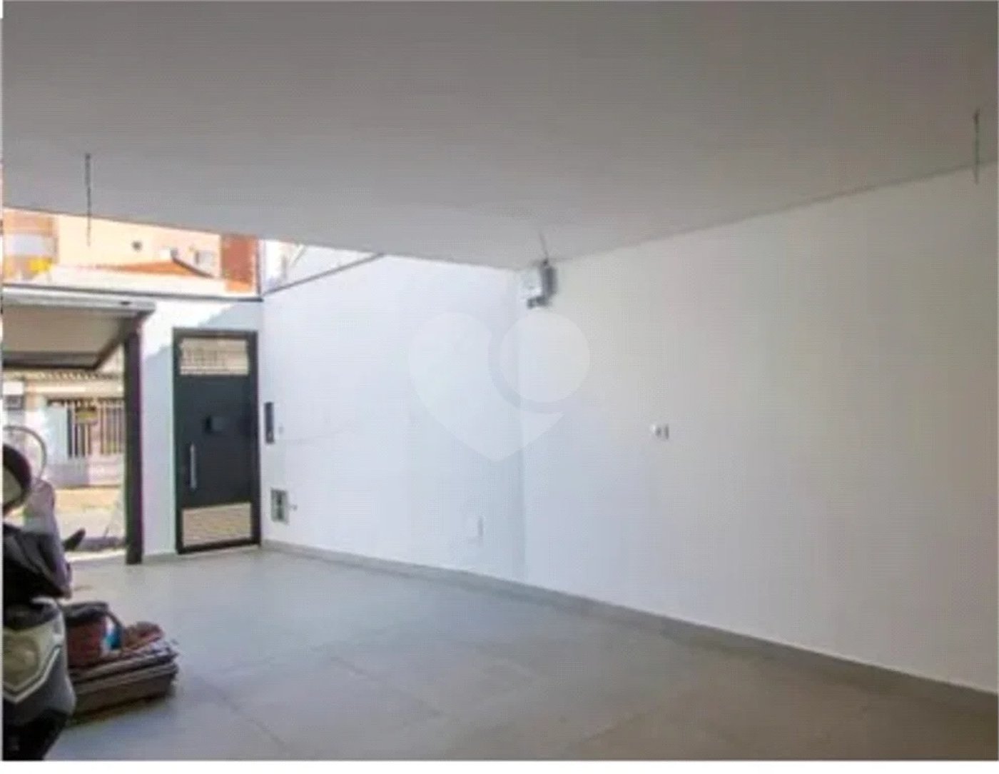 Sobrado novo , com 230m² , 3 suítes , 4 vagas de garagem , à venda no Jardim Bela Vista , em Santo André.