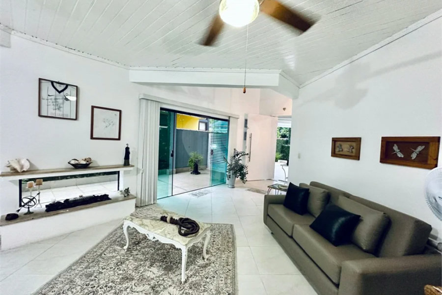 Casa à venda com 4 suítes em Riviera de São Lourenço, Bertioga, SP