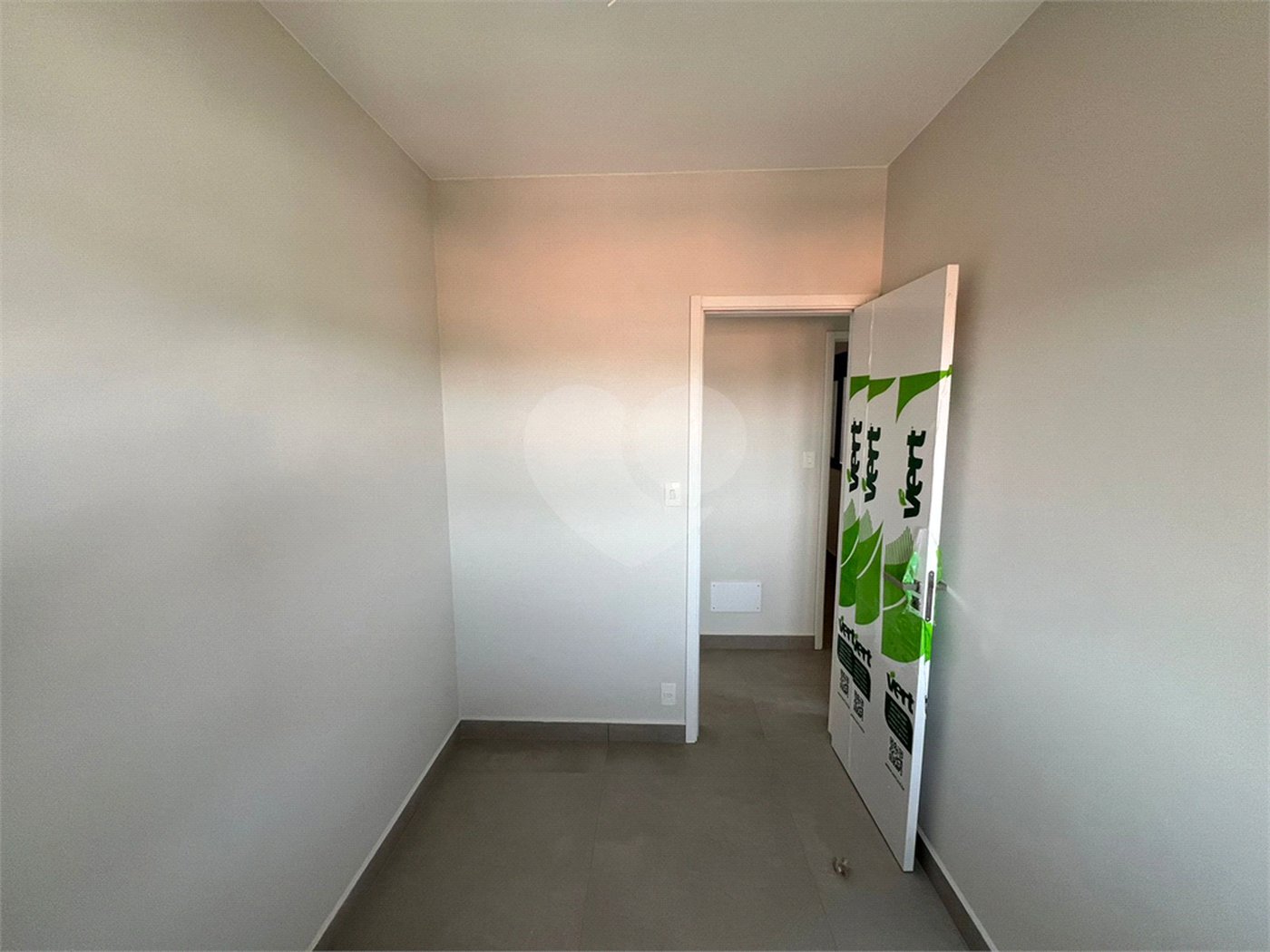 Apartamento no Madison Tower, na região do Parque Faber, com 3 quartos e 3 vagas de garagem