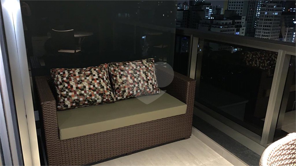 LOFT MOBILIADO COM ESTILO E CHARME