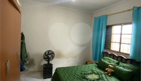 Casa Térrea à venda com 2 quartos em Cidade Aracy, São Carlos, SP