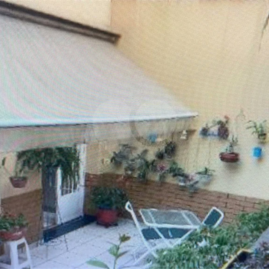 Sobrado na Mooca com 246m2 com 3 dorm e 2 vagas.