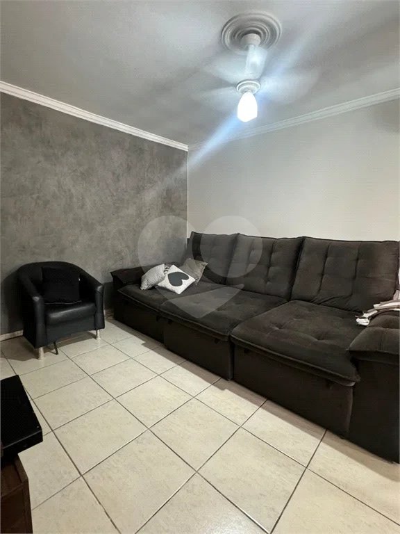 Belíssimo sobrado estilo edícula com 5 dormitórios, à venda na Nova Piracicaba em Piracicaba/ SP.