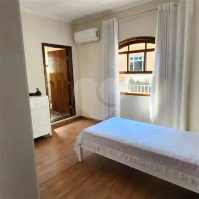 Casa Térrea com 3 Quartos à venda, 220m² - Jardim Líbano